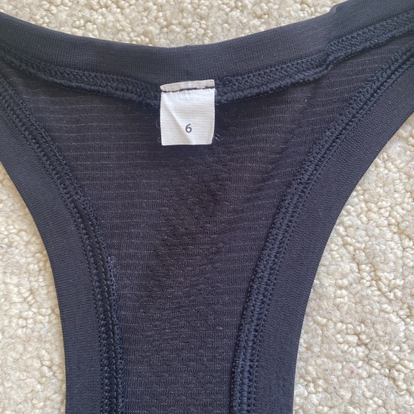 Lululemon Swiftly Tech RB Tank 2.0 *Race Length - Picture 6 of 6